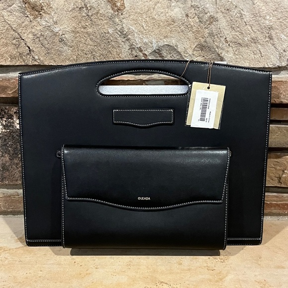 Oleada Captain Sleeve Suite Black and Marble Laptop Bag Set - Picture 6 of 12